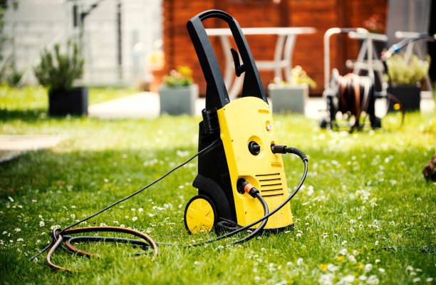 Best Dumpster Area Cleaning  in Wellman, IA